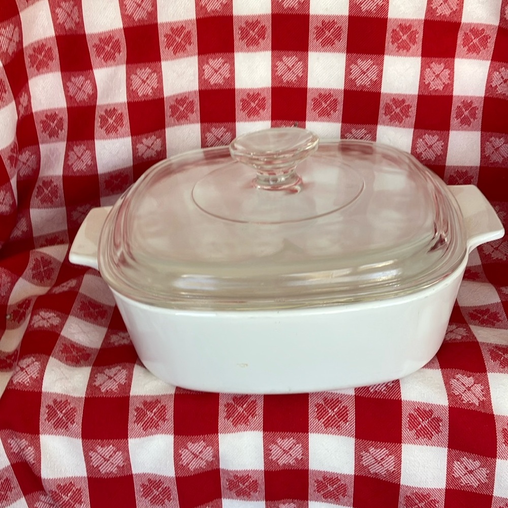Corning Ware 2 Quart All White Casserole & Lid, #A-2-B